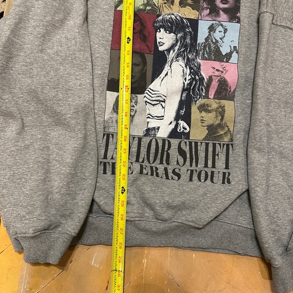Taylor Swift The Eras Tour Gray Sweatshirt - Picture 4 of 6
